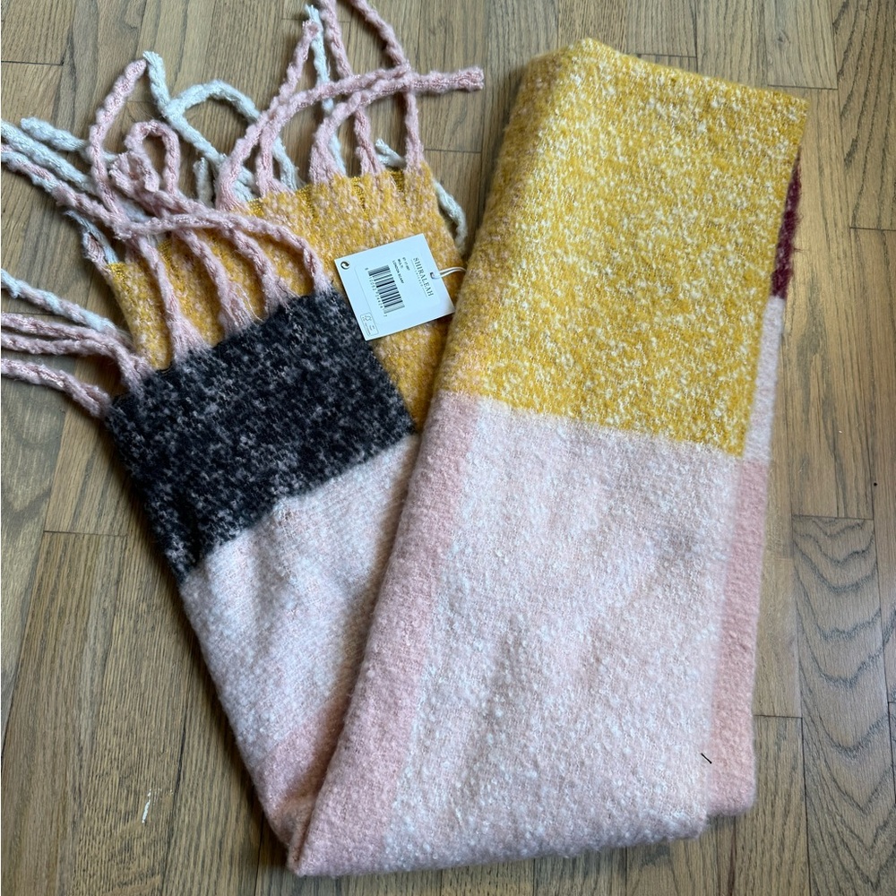 NWT Pink, Yellow & Black Colorblock Fringe Throw Scarf